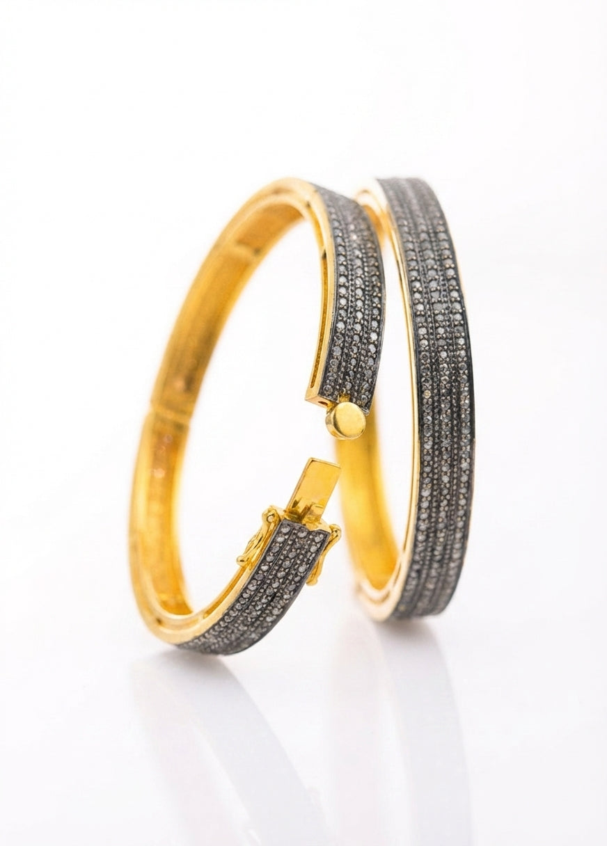Metalbox — Bracelet Promesse — jonc serti d'une constellation de diamants, fermoir invisible, vue 2