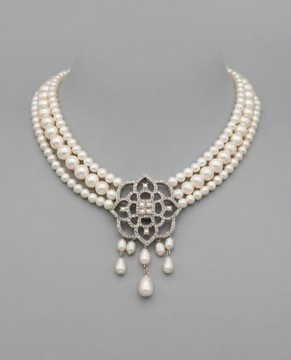Metalbox — Collier Thessala — collier de perles et diamants