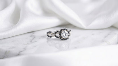 Metalbox — Bague Alix — bague Éclat Pur en argent blanc sertie de zircons