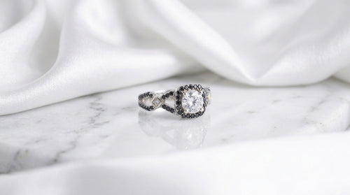 Metalbox — Bague Alix — bague Éclat Pur en argent blanc sertie de zircons