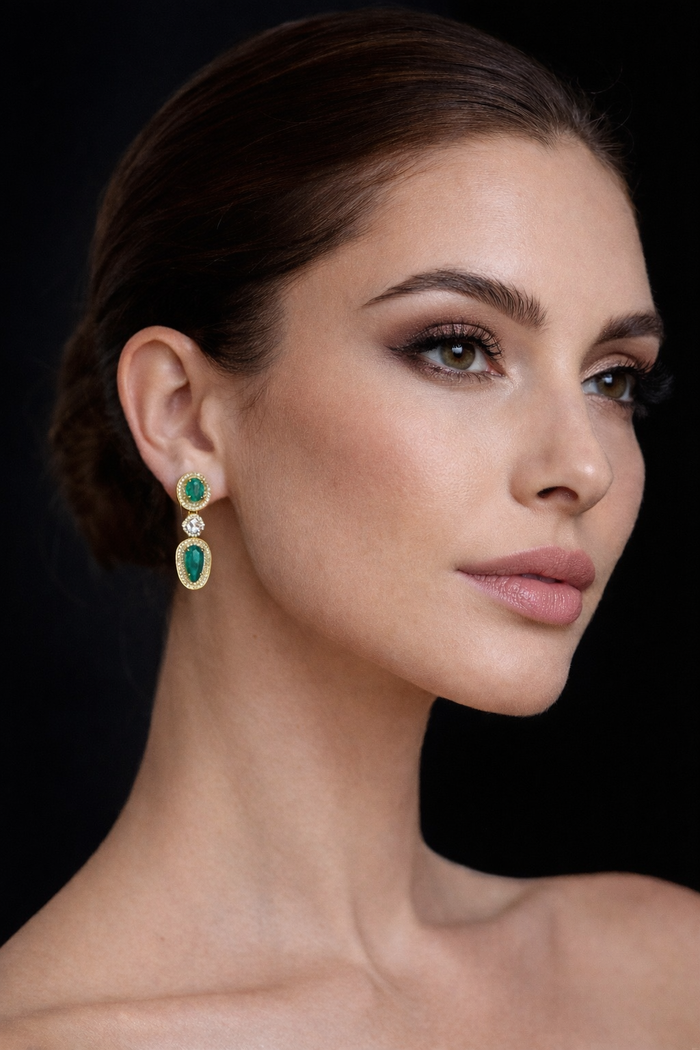 Metalbox — Boucle d'oreille Esmeralda — boucles d'oreilles émeraude, diamants taille rose et diamant Polki central